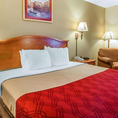 ברונסוויק Econo Lodge מראה חיצוני תמונה