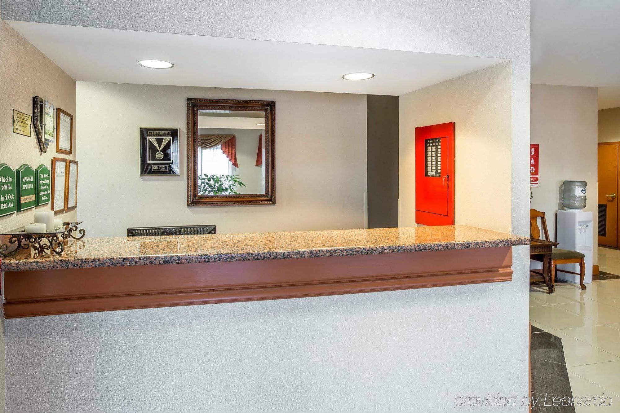 ברונסוויק Econo Lodge מראה חיצוני תמונה