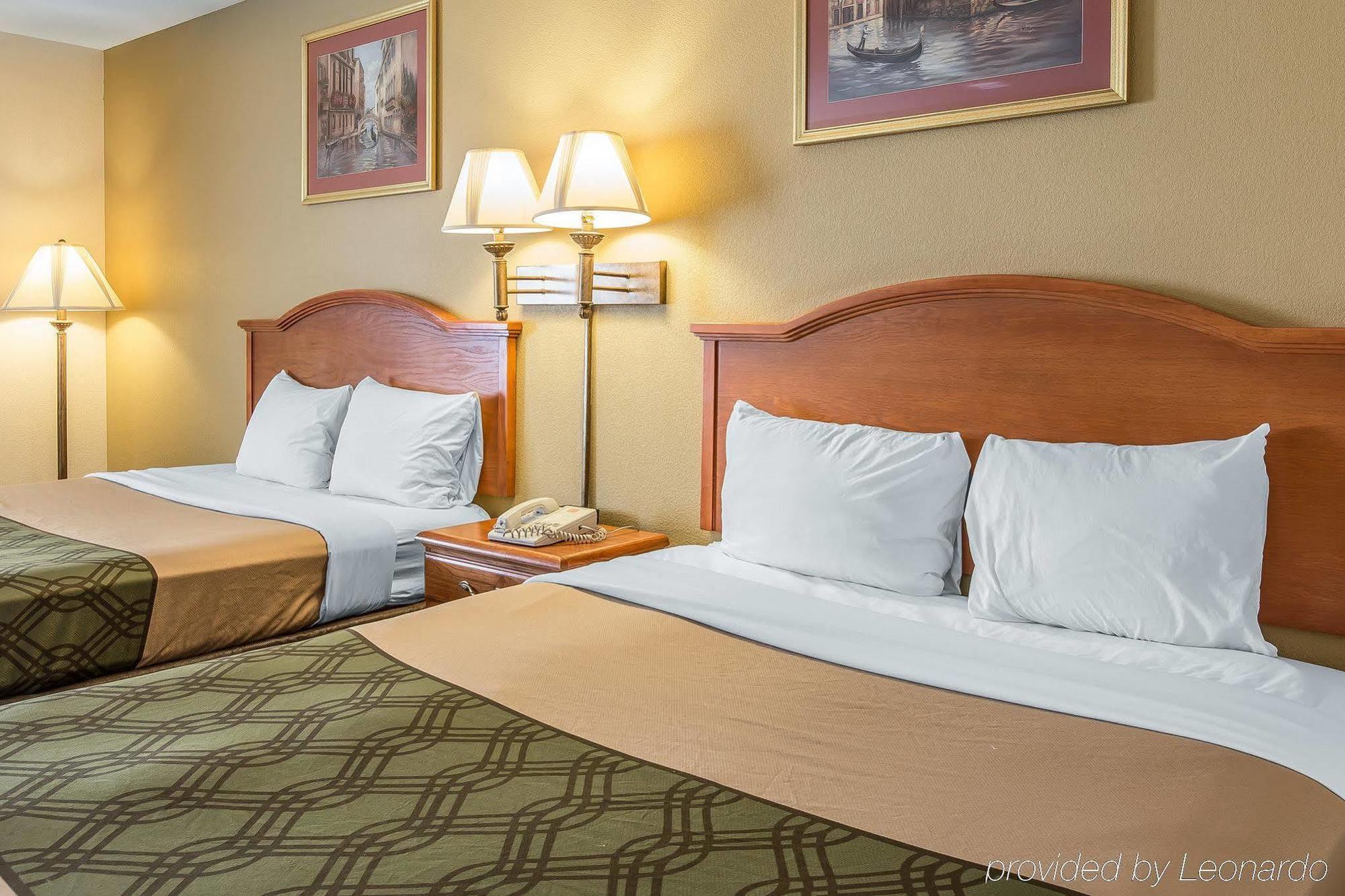 ברונסוויק Econo Lodge מראה חיצוני תמונה
