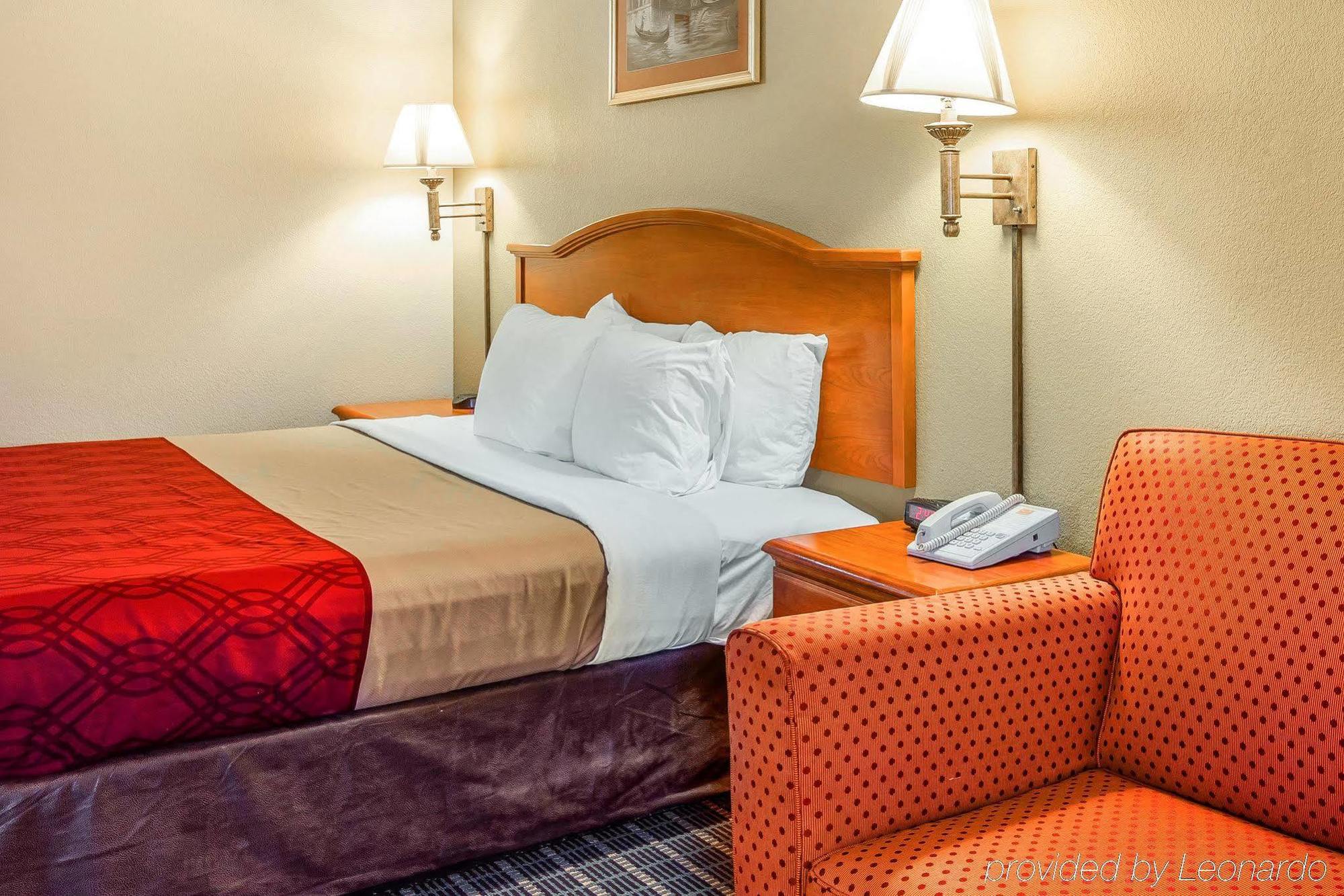 ברונסוויק Econo Lodge מראה חיצוני תמונה